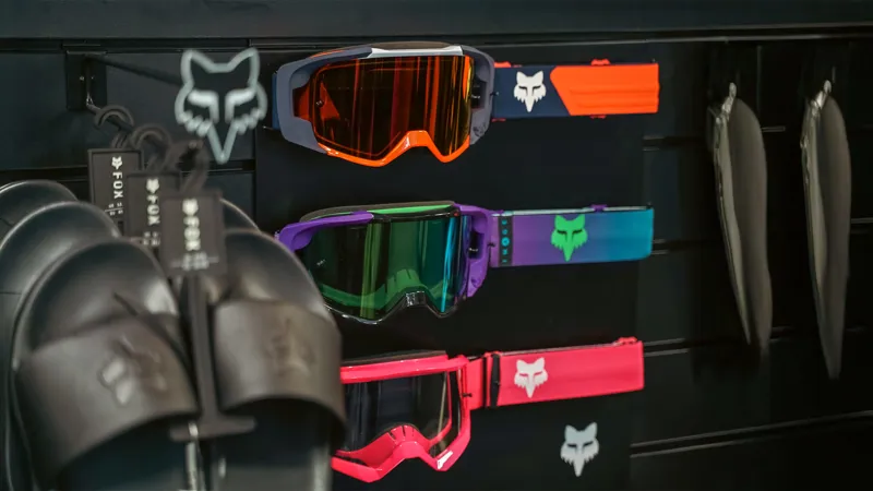 MTB Helmets & Goggles | In Stock Now