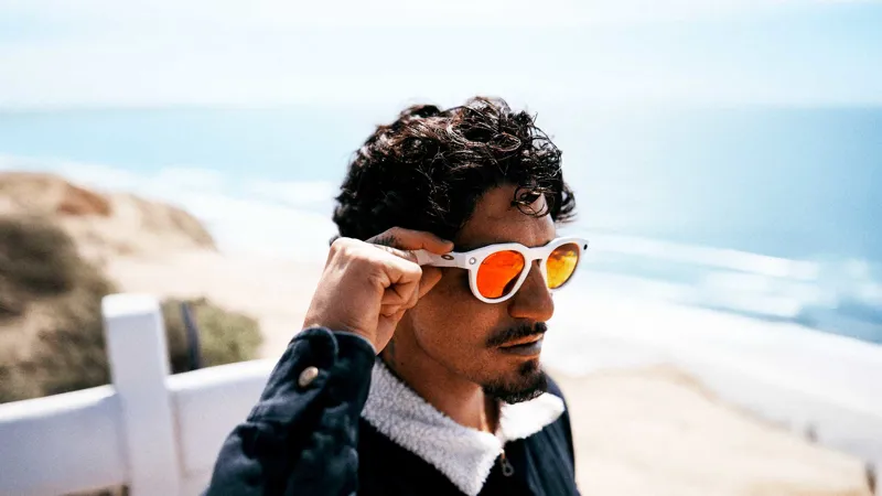 Oakley | Meta Glasses