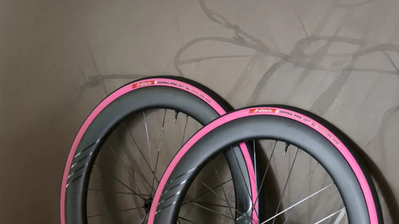 Giro Style | Vittoria Corsa Pro Pink Tyre
