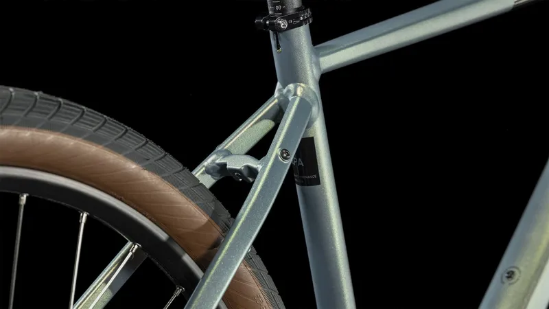 Cube Hyde Pro Urban Hybrid Bike in Metalgreen and Black-2