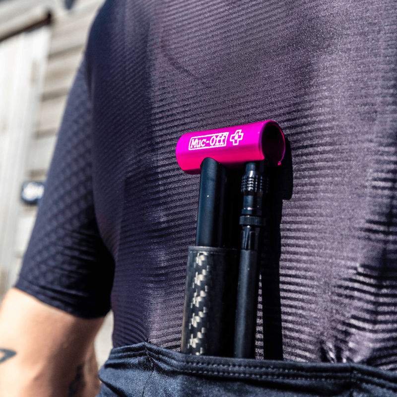 Muc-Off Carbon Airmach Mini Pump-2