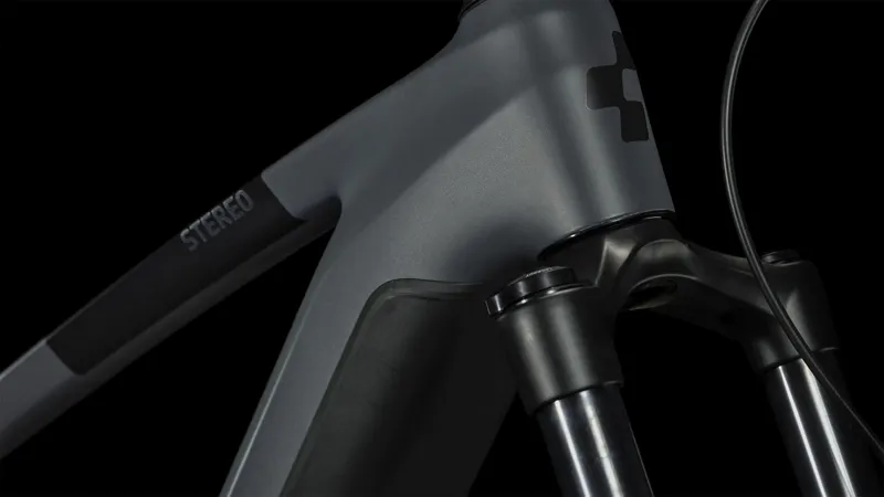 Cube Stereo Hybrid 140 HPC Race 750 Electric Full Suspension Mountain Bike in Grey and Chrome-2