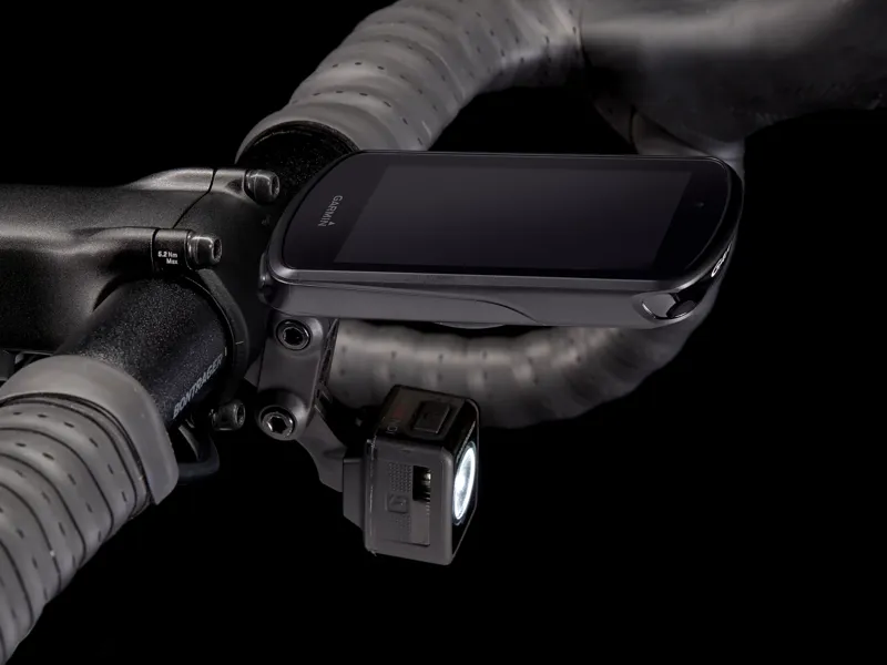 TREK Domane SL 5 Gen 4 Road Bike in Dark Aquatic-10