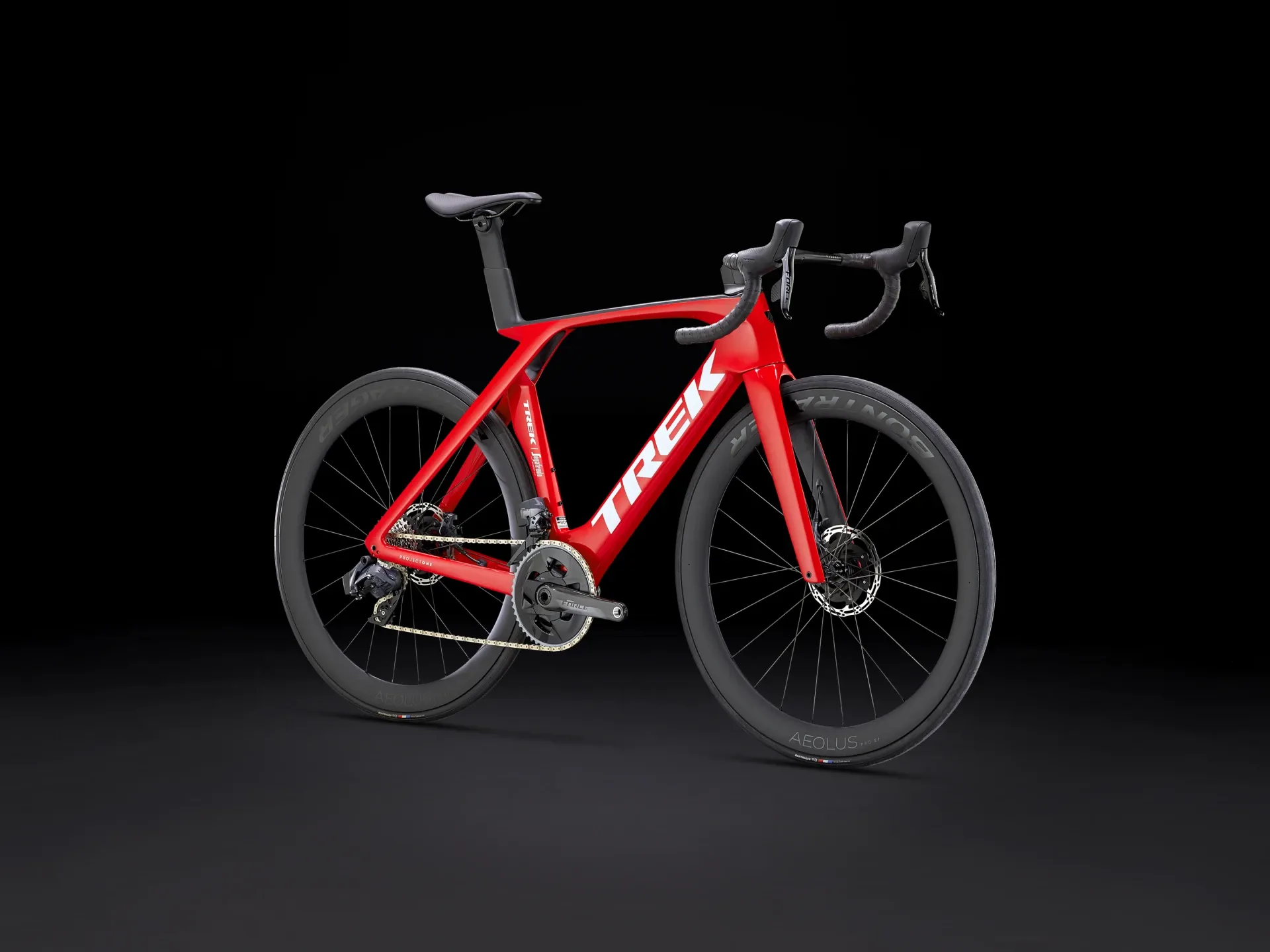 TREK Madone SLR AXS Gen Road Bike in Viper Red