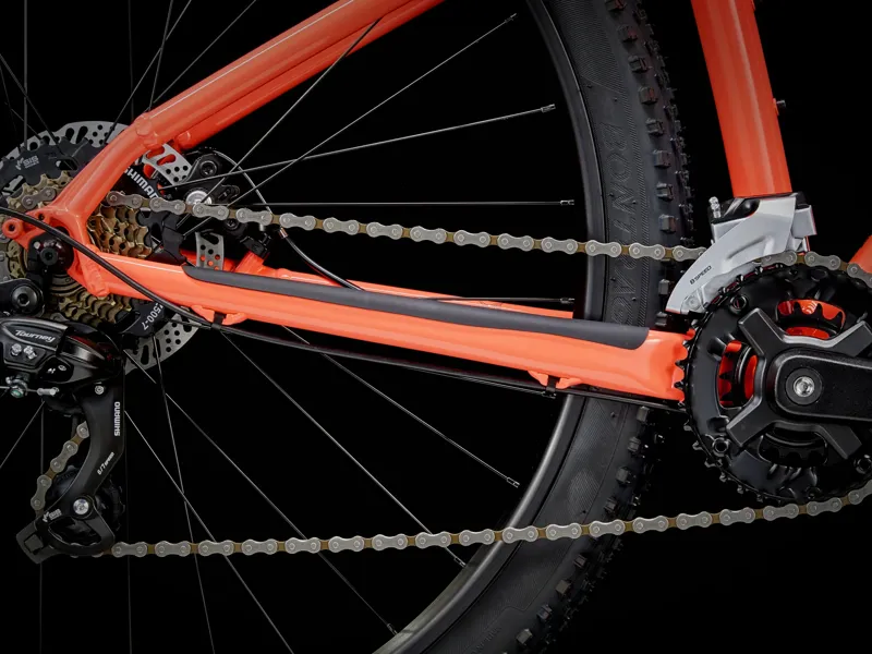 TREK Marlin 4 Gen 2 Hardtail Mountain Bike in Living Coral-7