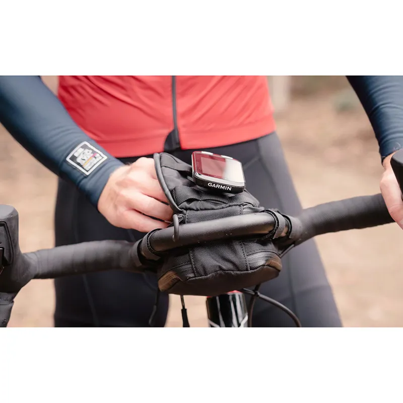 Redshift Kitchen Sink Handlebar Bag in Black-3