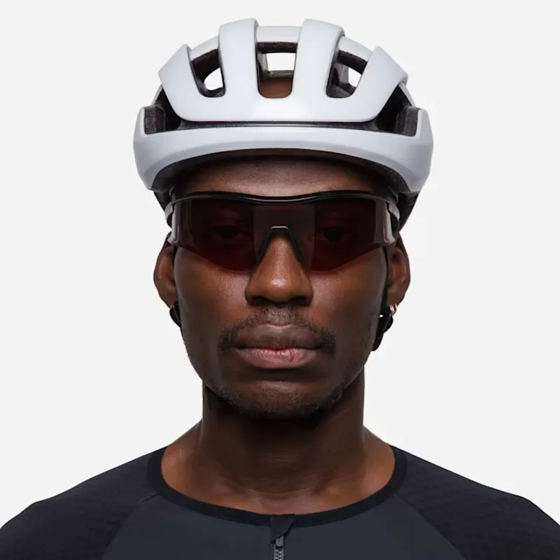 Rapha Reis Cycling Glasses in Black and Rose-4