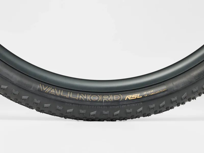 Bontrager Vallnord RSL XR TLR MTB Tyre in Black - 29 x 2.4-2