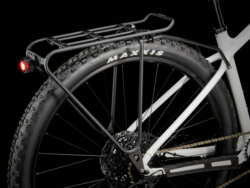 TREK Marlin 7 Gen 3 Hardtail Mountain Bike in Crystal White-9