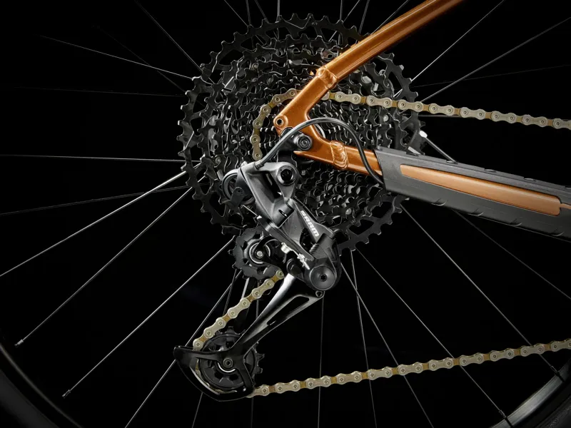 TREK Marlin 7 Gen 3 Hardtail Mountain Bike in Pennyflake-1