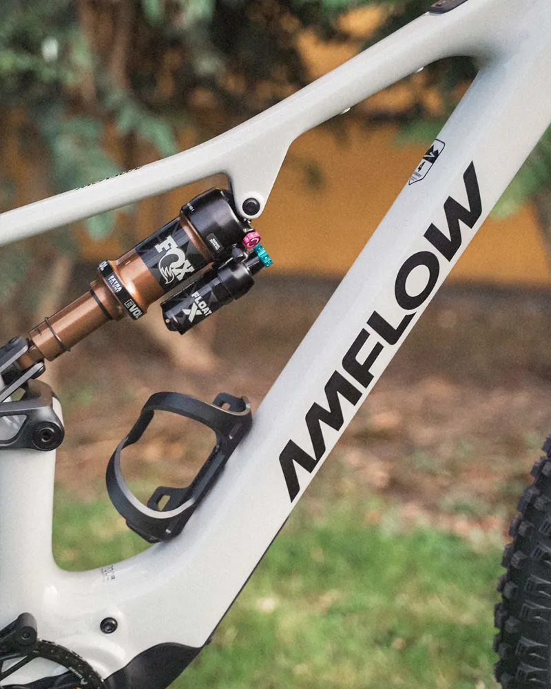 Amflow PX Carbon Pro rear shock