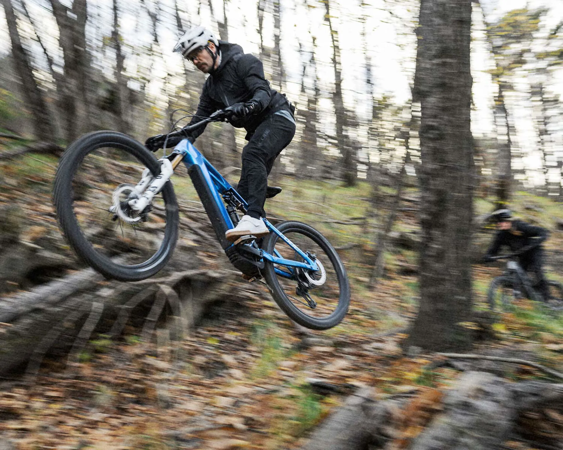 Electric mtb bikes in the forest