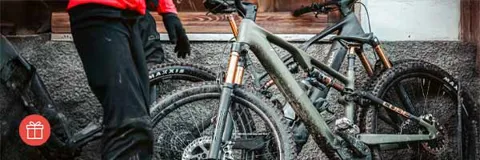 Womand on an e-bike climbing