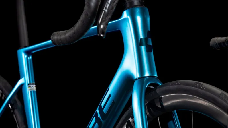 Cube Litening Air C:68X SLX Road Bike in Chromeblue and Carbon-3