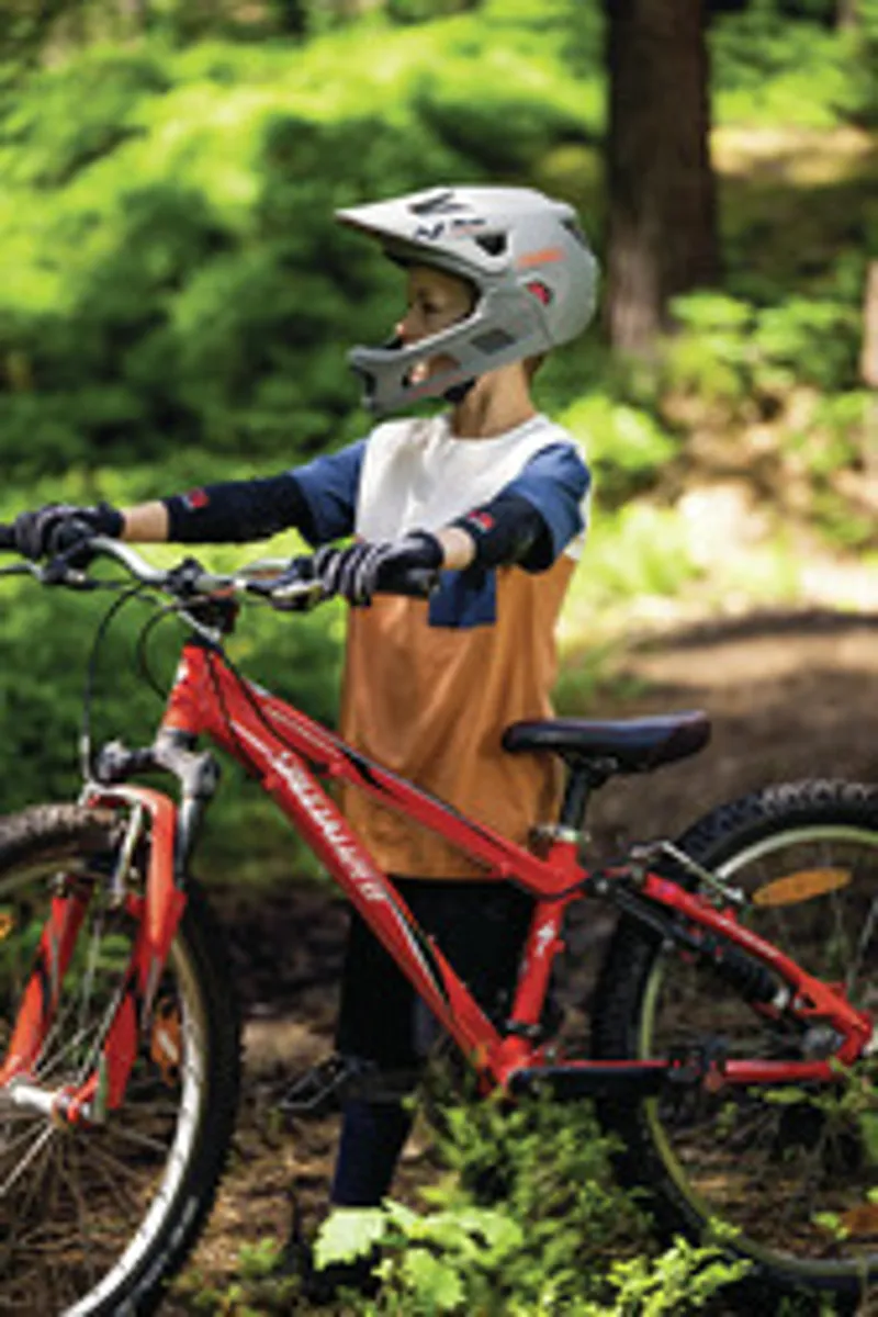 Abus Youdrop FF Kids Full Face Mountain Bike Helmet in Midnight Blue-4