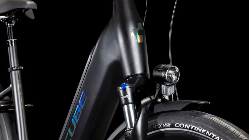 Cube Supreme Hybrid Pro EE 625Wh Electric Hybrid Bike in Black and Spectral-2