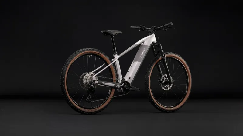 Cube Reaction Hybrid Pro 800Wh Electric Mountain Bike in Lilacbreeze and Prizm-7