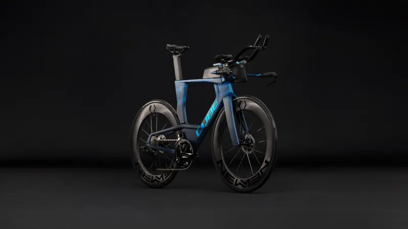Cube Aerium C:68X SLT Triathlon TT Road Bike in Bluegrid and Chrome