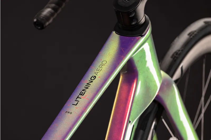 Cube Litening Aero C:68X Pro Road Bike in Beamfibre and Black-7