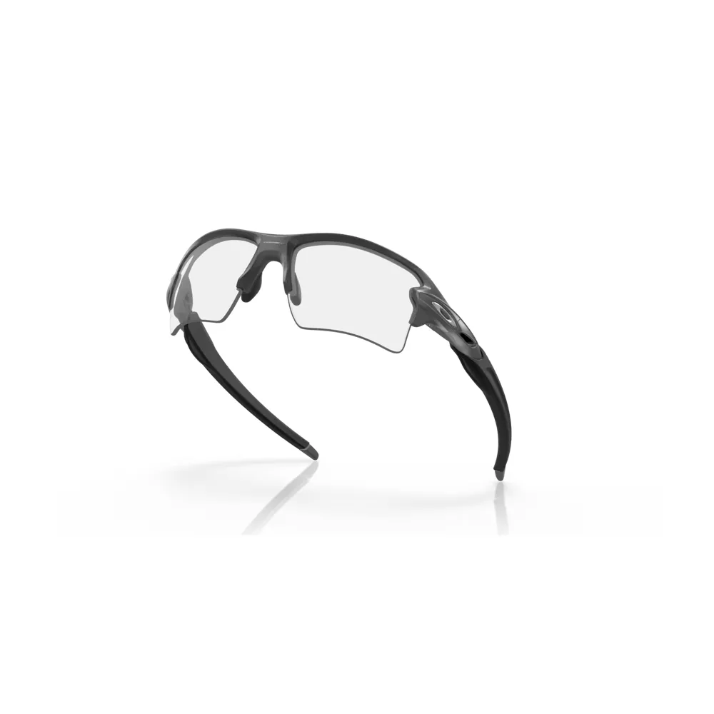 Team Cycles Oakley Flak 2.0 XL Sunglasses in Steel and Photocrhromic Clear to Black Iridium | Interest FREE Finance & Online Refund Policy.