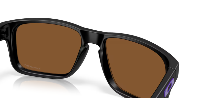 Oakley Holbrook S Sunglases in Matte Black and Prizm Road-6