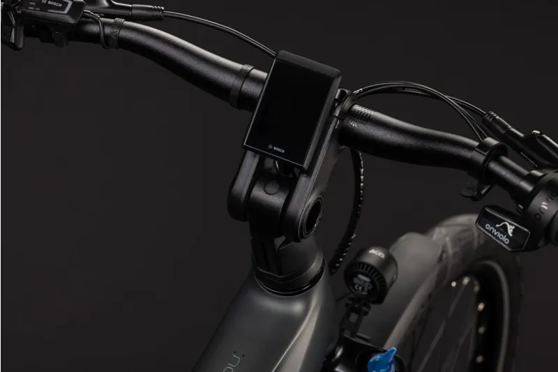 Cube Kathmandu Hybrid Deluxe Pro 800Wh Electric Hybrid Bike in Blackforest and Chrome-2