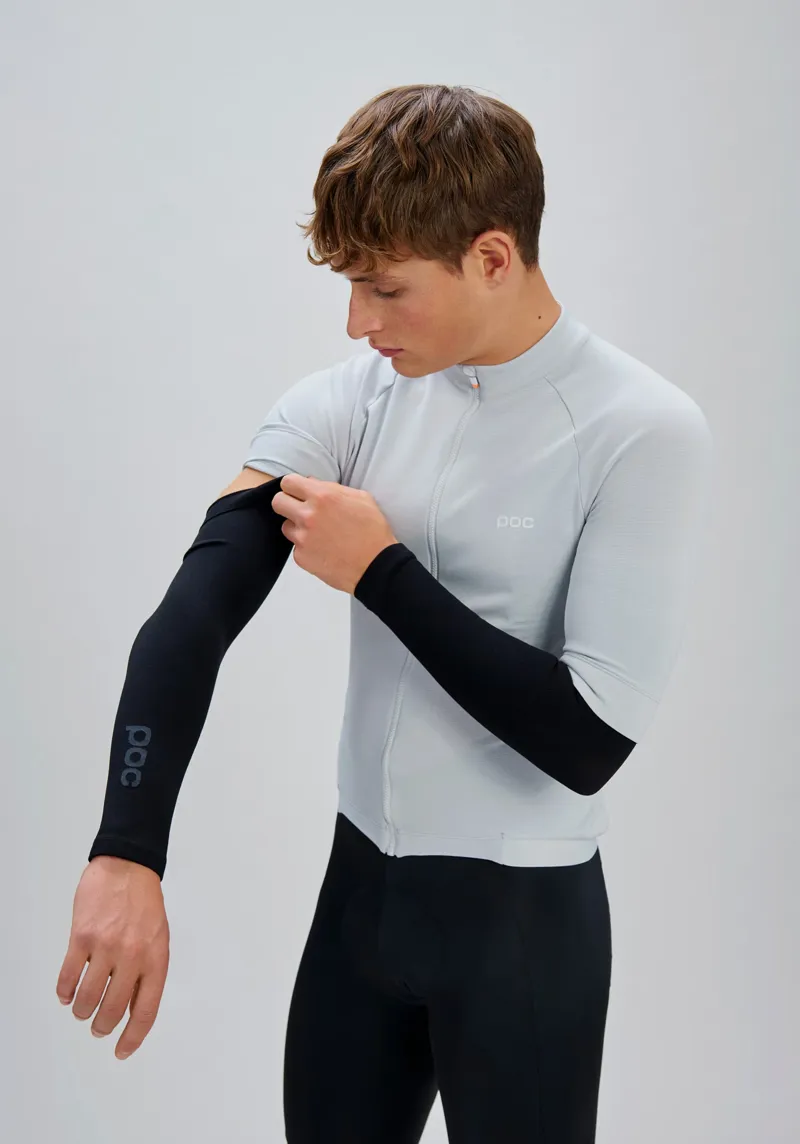 POC Cadence Arm Warmer in Uranium Black-2