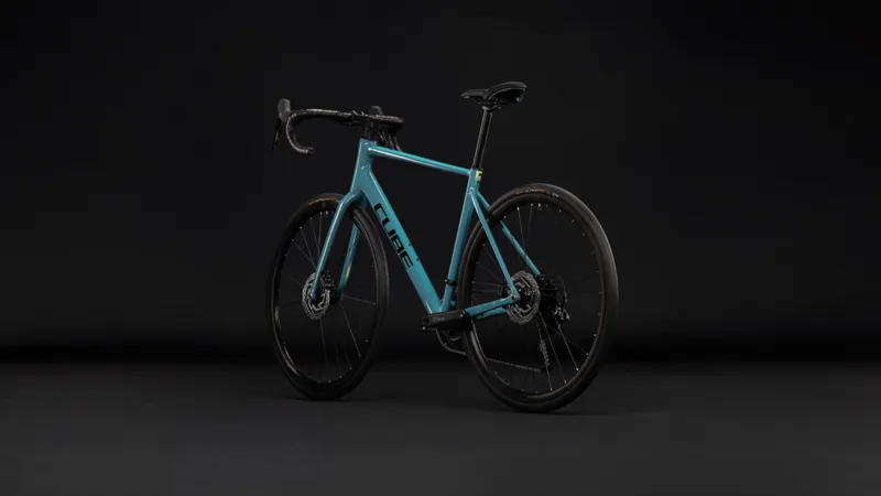 Cube Attain Pro Road Bike in Surfblue and Black-9