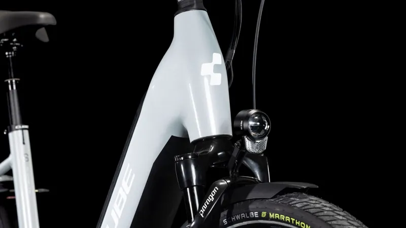 Cube Supreme Hybrid Deluxe SLX EE 625Wh Electric Hybrid Bike in Polargrey and White-2