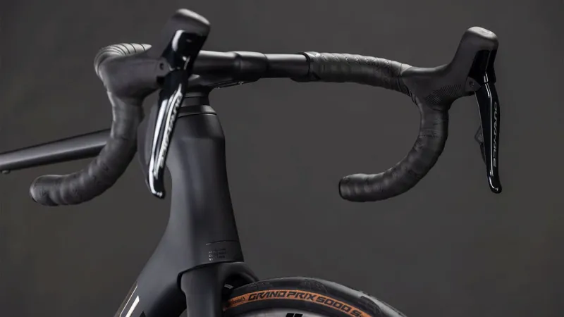 Cube Agree C:62 SLT Road Bike in Black-6
