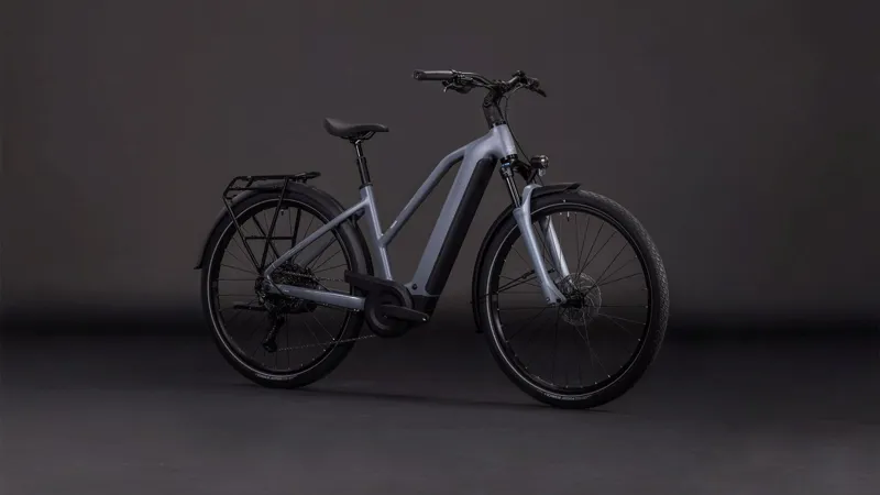 Cube Touring Hybrid Pro T 800Wh Electric Hybrid Bike in Pearlgrey and Black-6