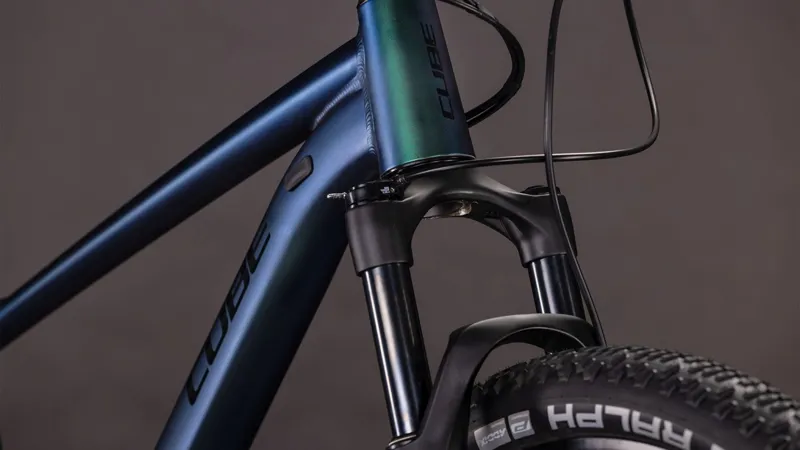 Cube Reaction Pro Mountain Bike in Goblin and Black-3