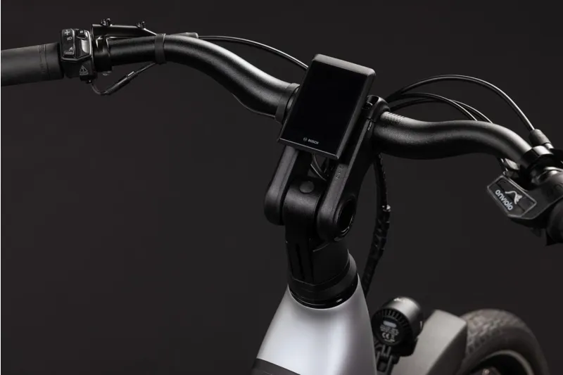 Cube Supreme Hybrid Deluxe Pro EE 600Wh Electric Hybrid Bike in Silverstar and Reflex-4