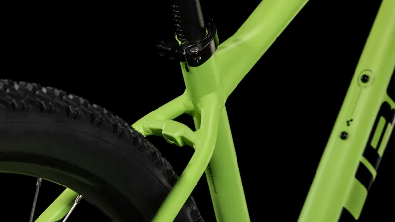 Cube Aim ONE Hardtail Mountain Bike in Lemondsqueeze and Black-1