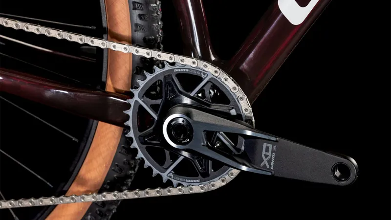 Cube Reaction C:62 SLX Mountain Bike in Liquidred and White-1