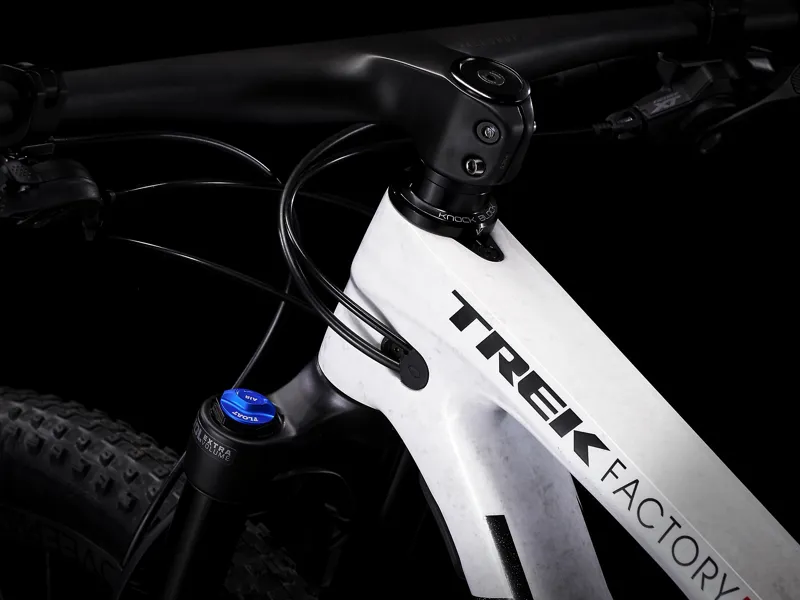 Trek Supercaliber 9.8 XT Cross Country Mountain Bike in White/Gravel-2