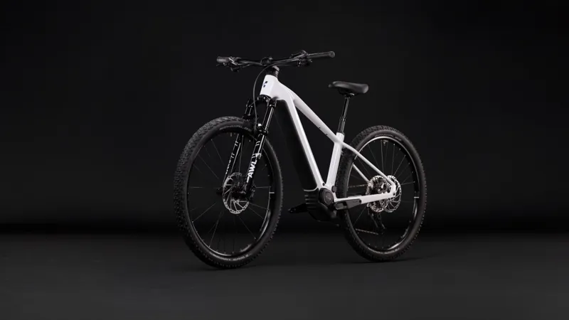 Cube Reaction Hybrid Race 800Wh Electric Mountain Bike in Snow and Black-9