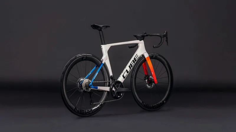 Cube Litening Aero C:68X Race Road Bike in Teamline-6