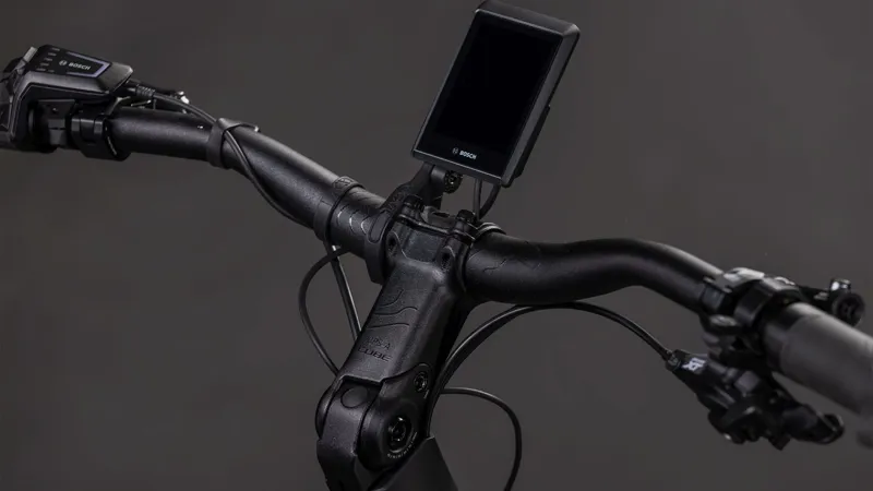 Cube Kathmandu Hybrid C:62 SLX EE 400Wh Electric Hybrid Bike in Liquidblack and Bluedust-2