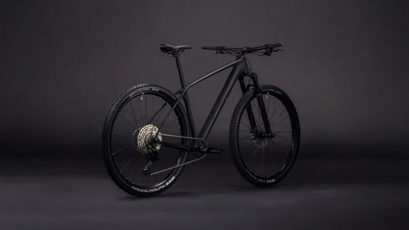 Cube Reaction C:62 Pro Mountain Bike in Blackline-7