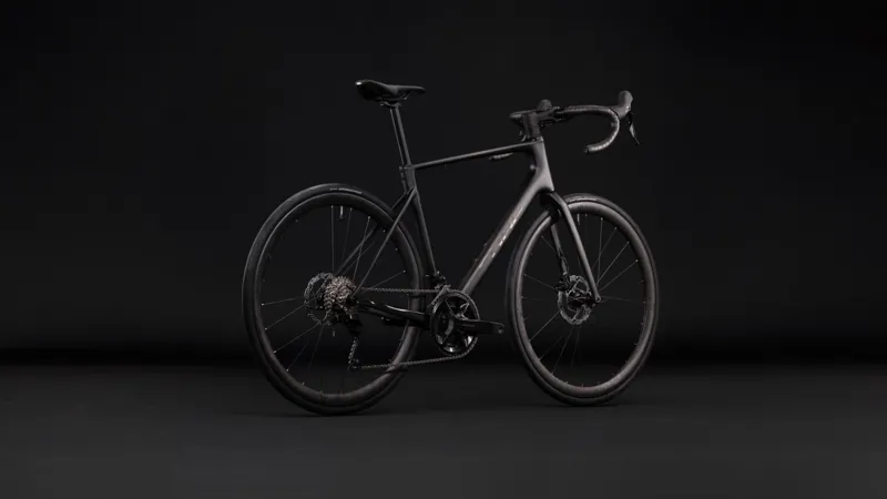 Cube Attain C:62 Race Road Bike in Carbon and Coalchrome-6