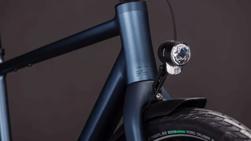 Cube Editor Pro FE Hybrid Bike in Mineralblue and Chrome-3