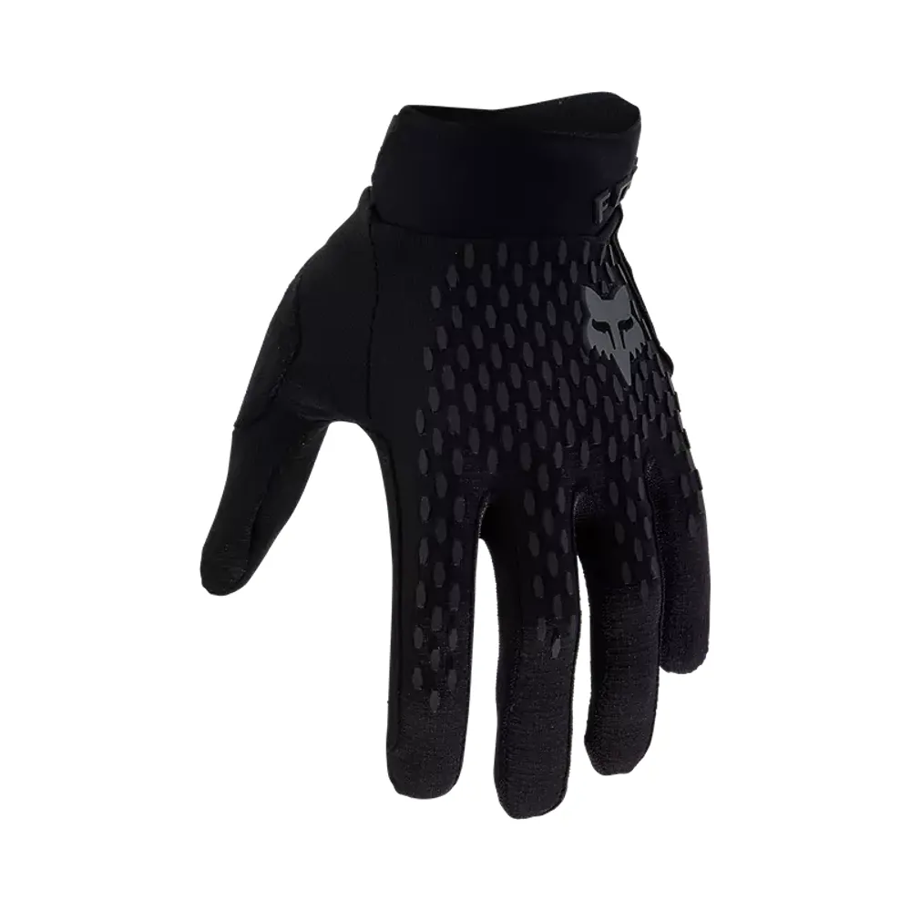 Team Cycles Fox Head Clothing Fox Defend Mountain Bike Gloves in Black | Interest FREE Finance & Online Refund Policy.