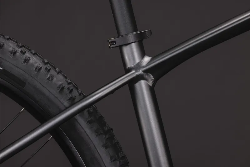 Cube Aim SLX Hardtail Mountain Bike in Slateblack and Chrome-4