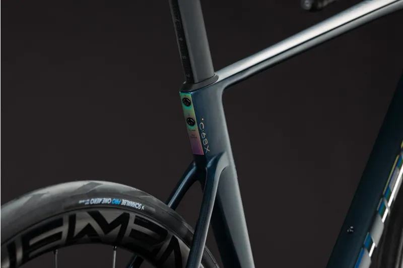 Cube Litening Air C:68X SLX Road Bike in Liquidblue and Crisscross-2