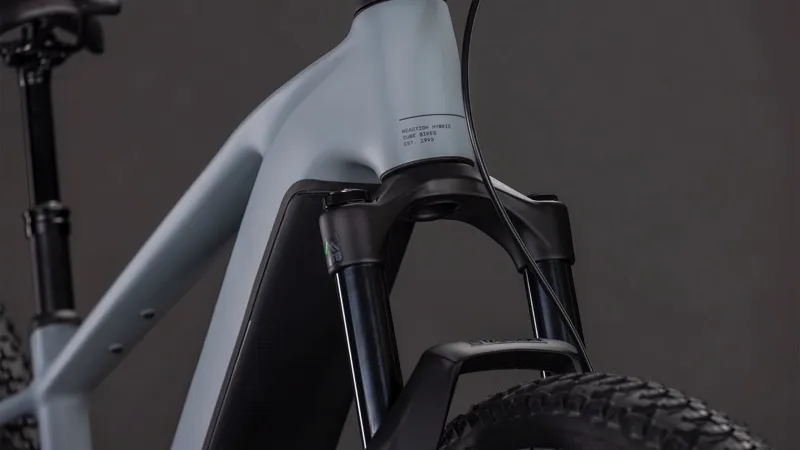 Cube Reaction Hybrid Race 800Wh Electric Mountain Bike in Vulcan and Orange-4