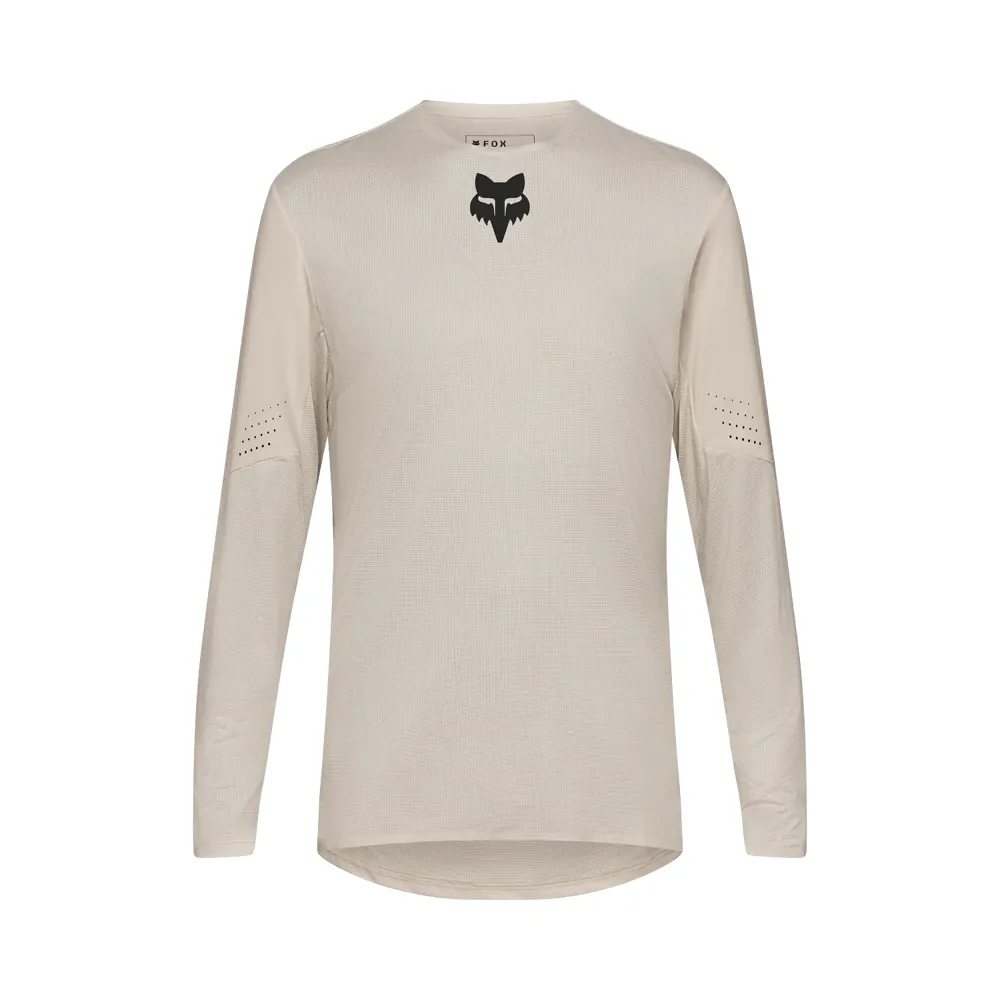 Team Cycles Fox Head Clothing Fox Flexair Long Sleeve Jersey in Black | Interest FREE Finance & Online Refund Policy.