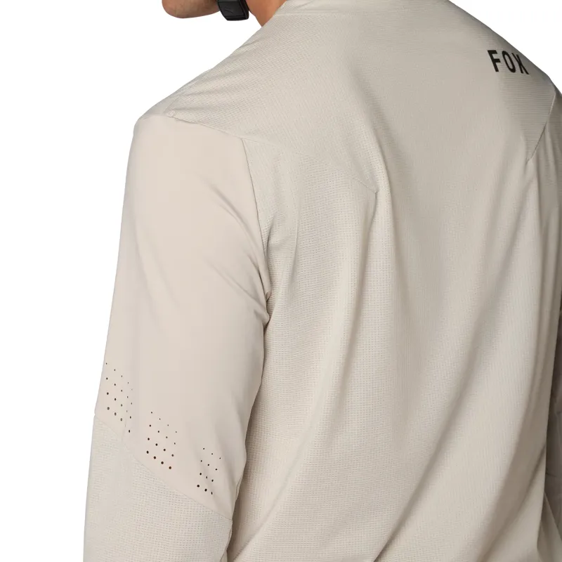 Fox Flexair Long Sleeve Jersey in Black-5