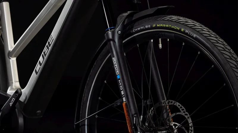 Cube Kathmandu Hybrid 45 Trapeze 750Wh Electric Hybrid Bike in Grey Reflex and Black-5