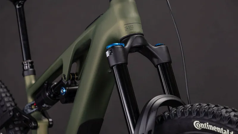 Cube AMS Hybrid ONE77 C:62 TM 600Wh Electric Full Suspension Mountain Bike in Reedgreen and Matrix-1